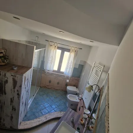 Nina's House 4 A 300 Mt Dal Mare *