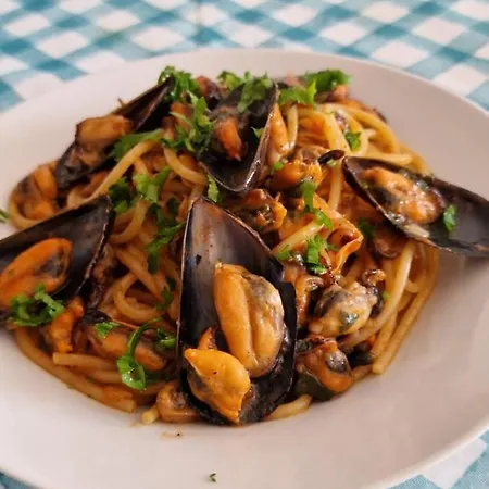 Nina's House 4 A 300 Mt Dal Mare *