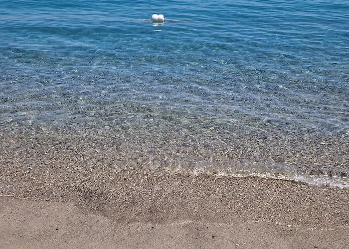 Nina's House 4 A 300 Mt Dal Mare דירה *