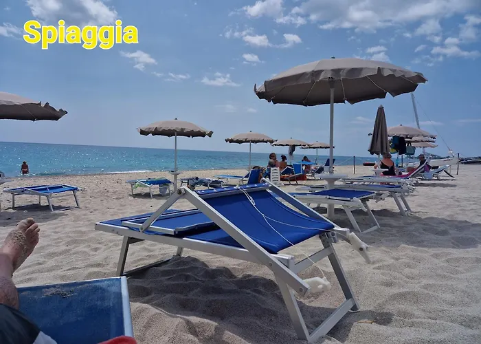 Nina's House 4 A 300 Mt Dal Mare דירה