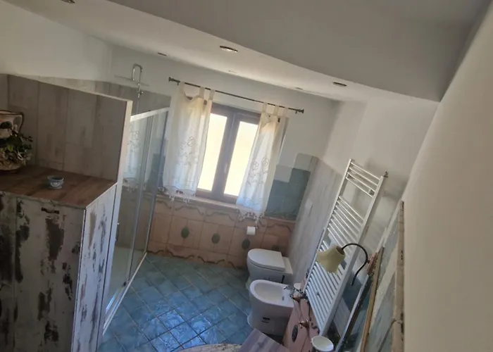 Nina's House 4 A 300 Mt Dal Mare *